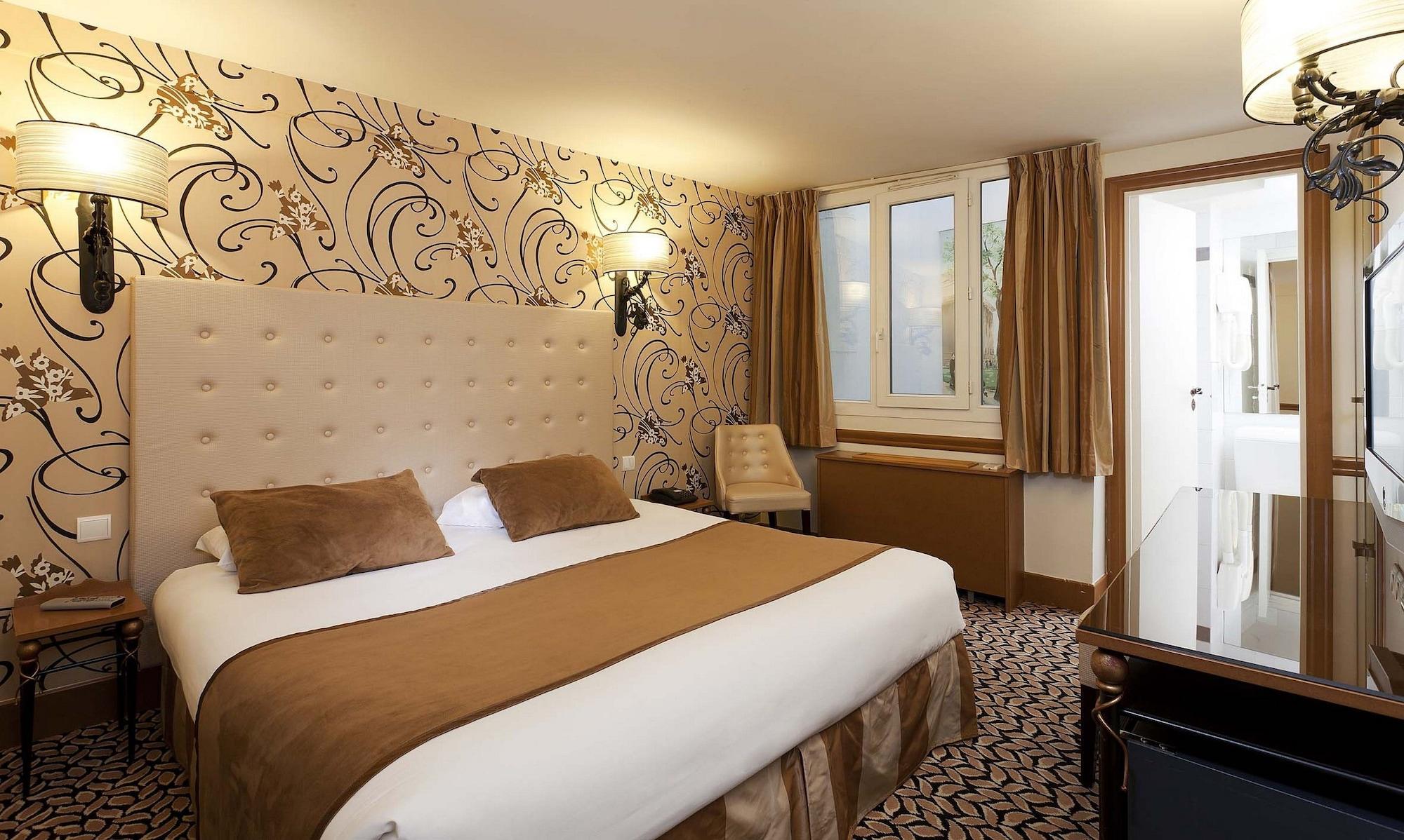Hotel Des Ducs D'Anjou Paris Room photo
